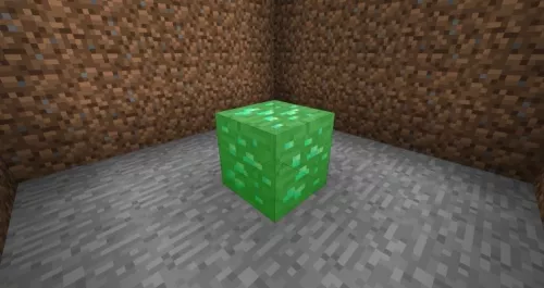 A block of diamond ore being highlighted by Search.